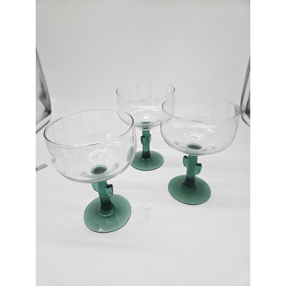 Set Of Four VTG Cactus Margarita Glasses w Juniper Green Cactus Stems Libby